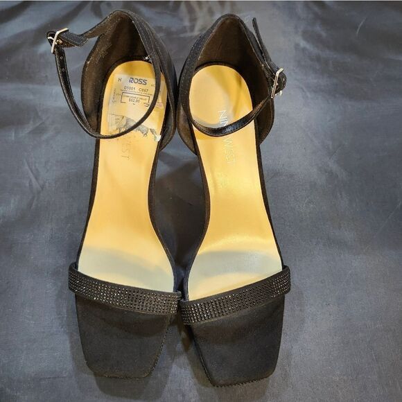 BRAND NEW NINE WEST SQUARE TOE HIGH HELL SANDAL - Picture 2 of 16